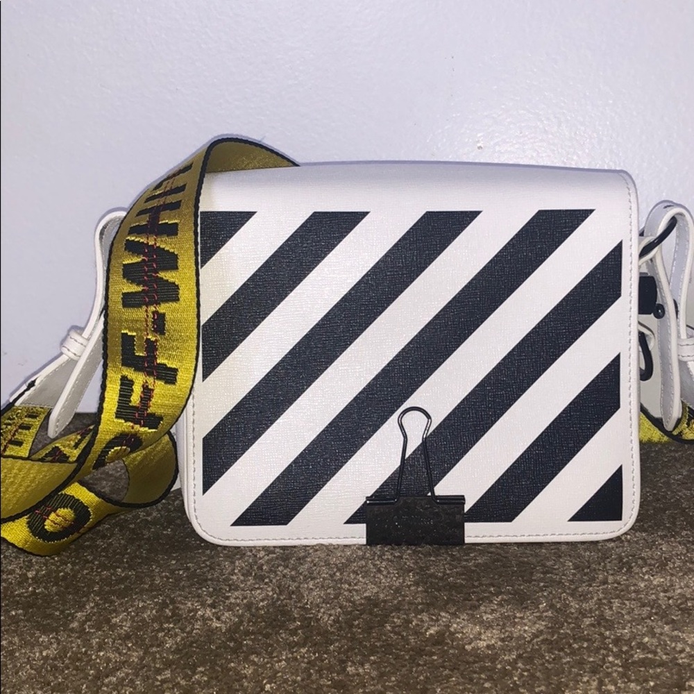 Off-White Binder Clip Bag